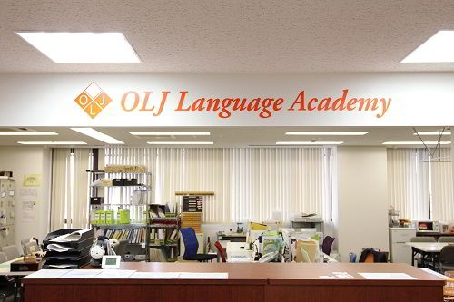 Học viện ngôn ngữ OLJ