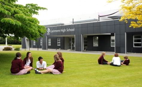Khuôn viên trường phổ thông Cashmere – New Zealand