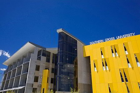 Phía chính diện khuôn viên trường SCU – Gold Coast Campus