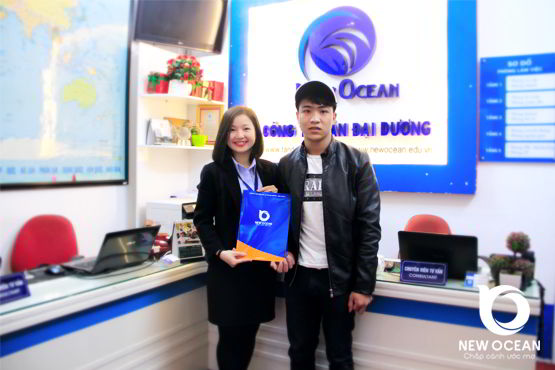 Nguyễn Ngọc Vương nhận visa du học Hàn Quốc