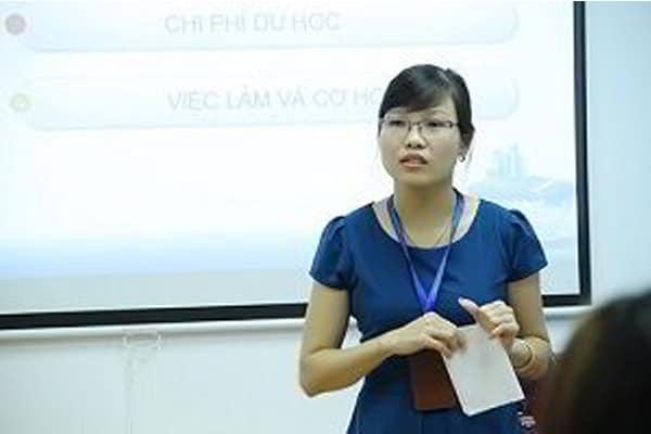 Bà Hoàng Vĩnh Hường - giám đốc chiến lược du học New Ocean