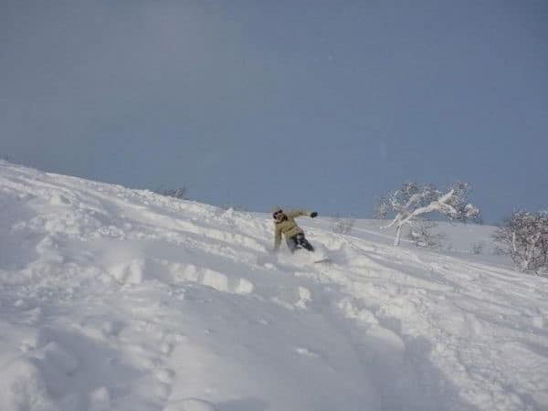 Mùa đông mùa trượt tuyết ở Nhật Bản