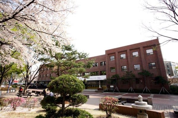 Trường cao đẳng Yeungjin, Hàn Quốc
