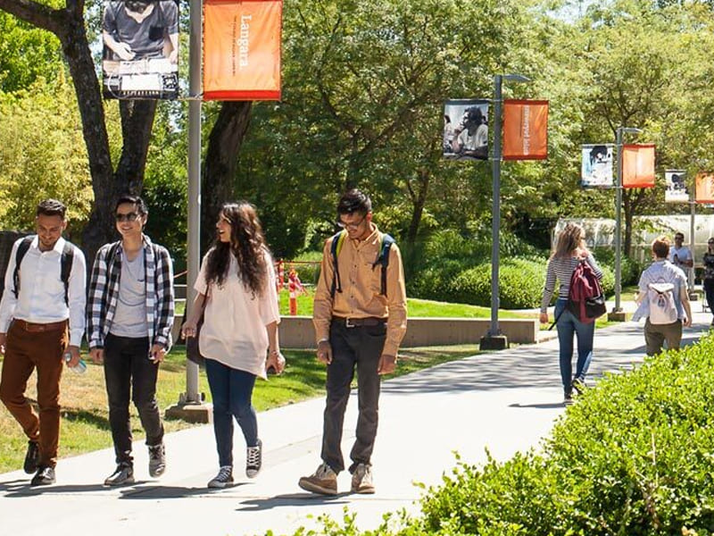 Điều kiện nhập học Cao đẳng Langara College