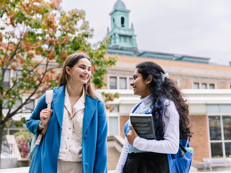 Chương trình đào tạo tại trường Đại học Simmons University
