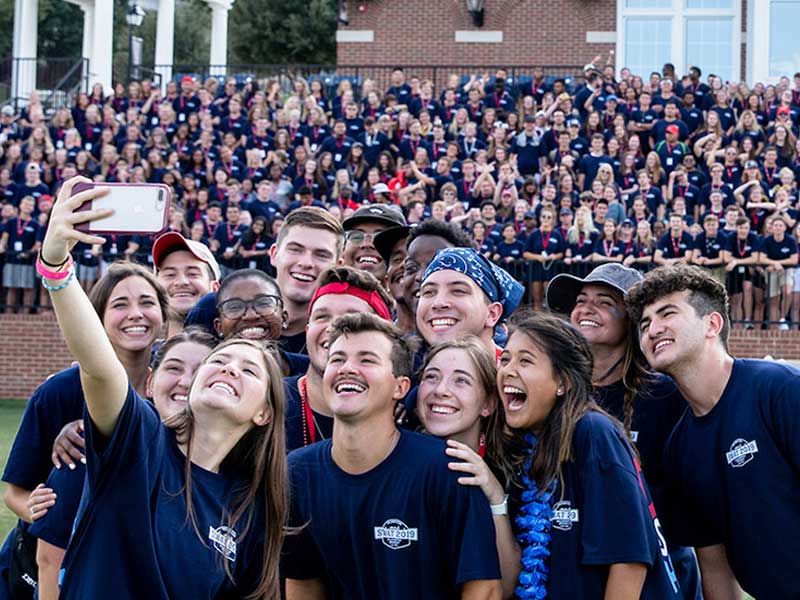 Chi phí tại trường Đại học Dallas Baptist University