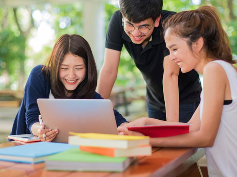 So sánh chất lượng giáo dục du học Hàn Quốc và Nhật Bản