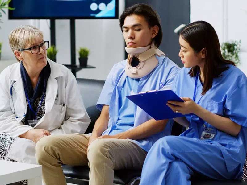 Điều kiện du học ngành y tá tại Mỹ