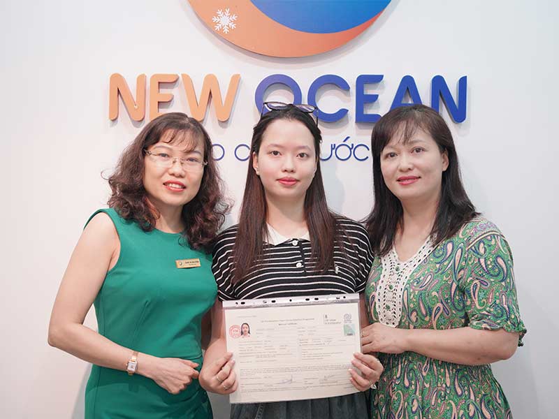 Học sinh nhận visa du học Anh Quốc từ New Ocean