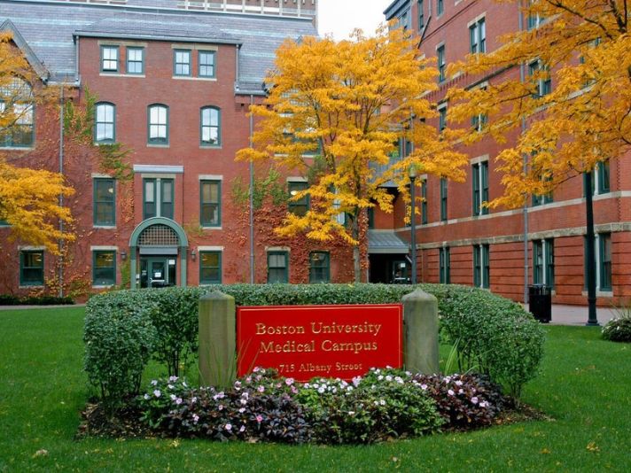 Trường đại học ở Boston