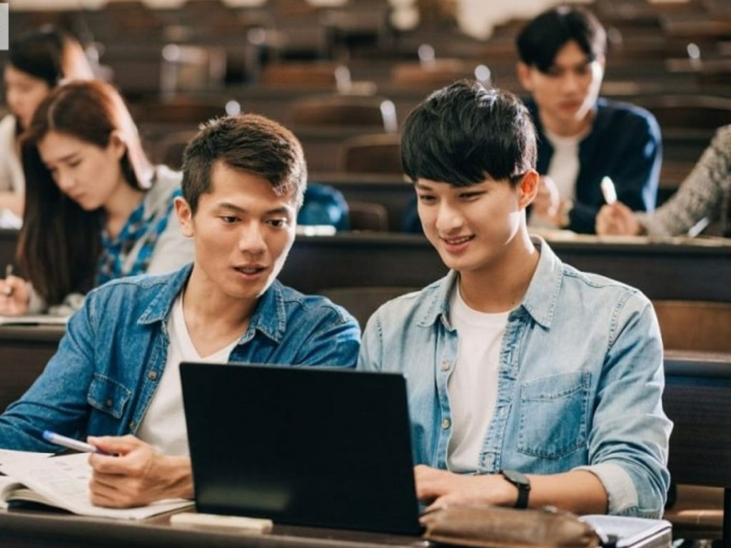 Các trường tại Singapore không yêu cầu IELTS