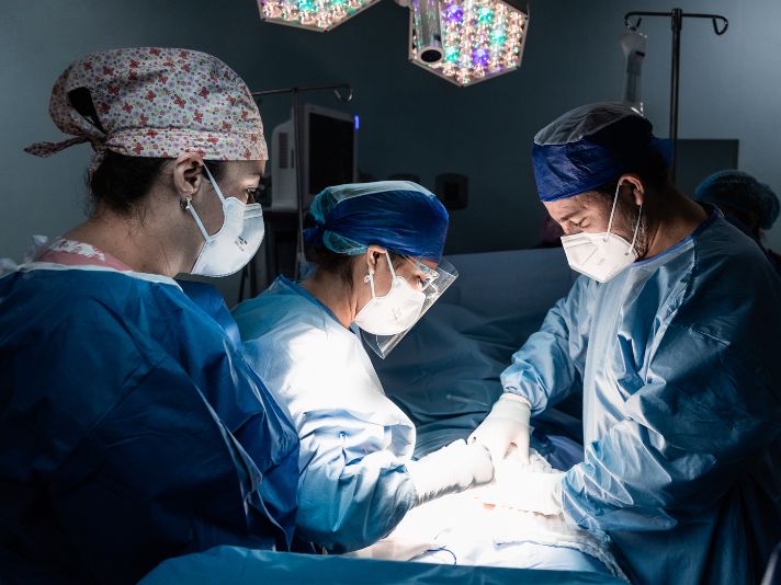 Lý do nên chọn du học ngành Y tại Ba Lan