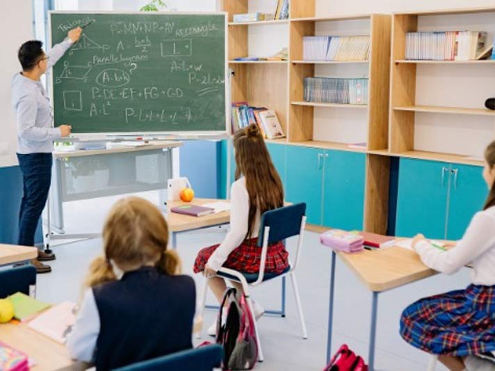 Chương trình học, bằng cấp và lộ trình đào tạo