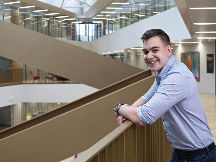 Chi phí du học và học bổng của trường Đại học Aalto University
