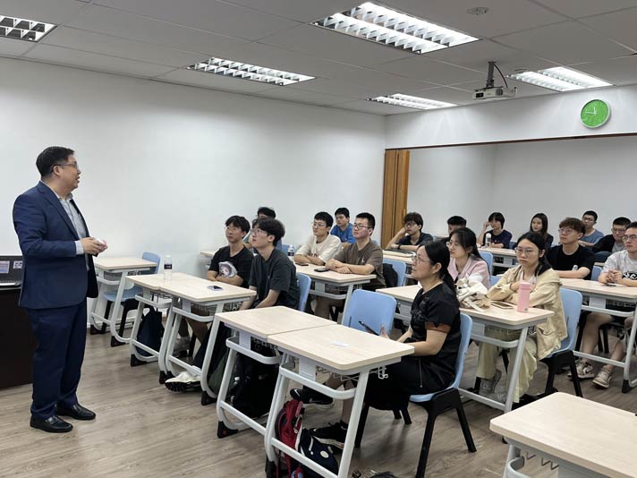 Điều kiện nhập học & hướng dẫn làm hồ sơ vào Spring College International