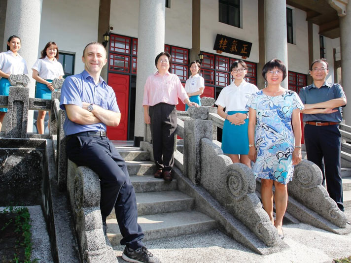 Thông tin tuyển sinh Đại học Ngoại ngữ Văn Tảo